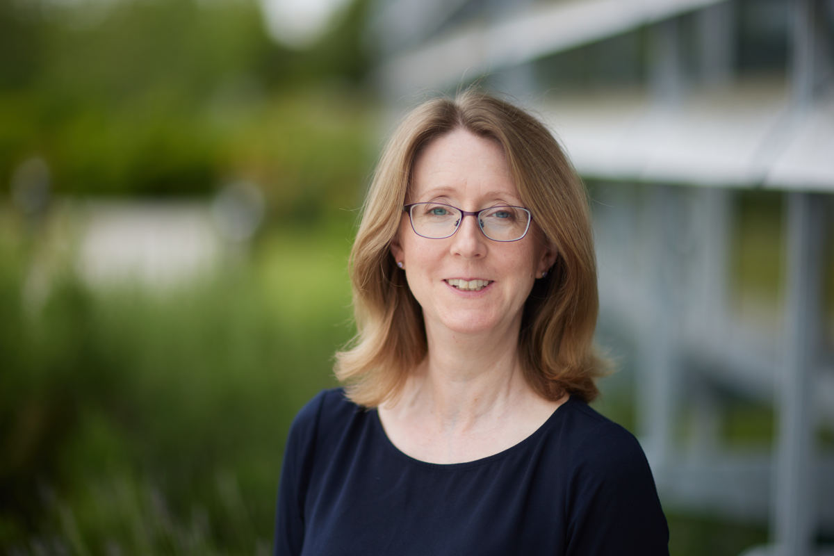 Headshot of Emma outside the Research Complex at Harwell